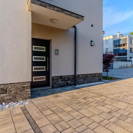 Apartman Polje Njivice Exterior foto